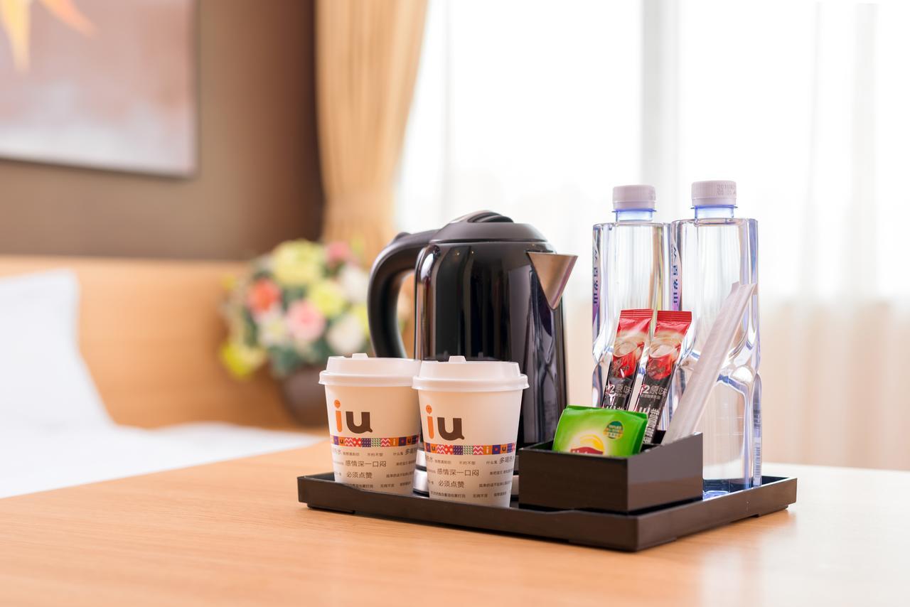 Iu Hotel Hezhou Bus Terminal Eksteriør billede