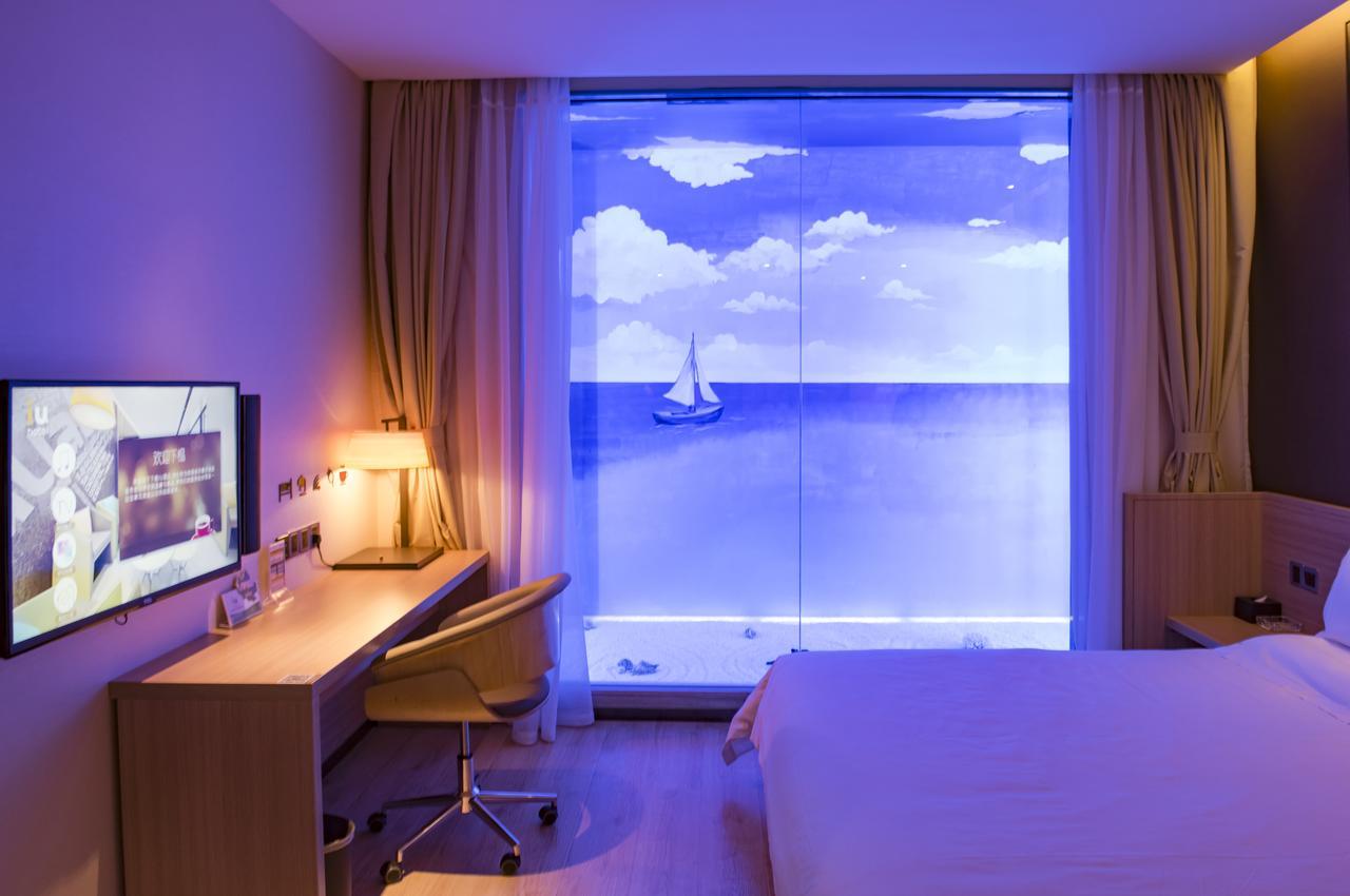 Iu Hotel Hezhou Bus Terminal Eksteriør billede